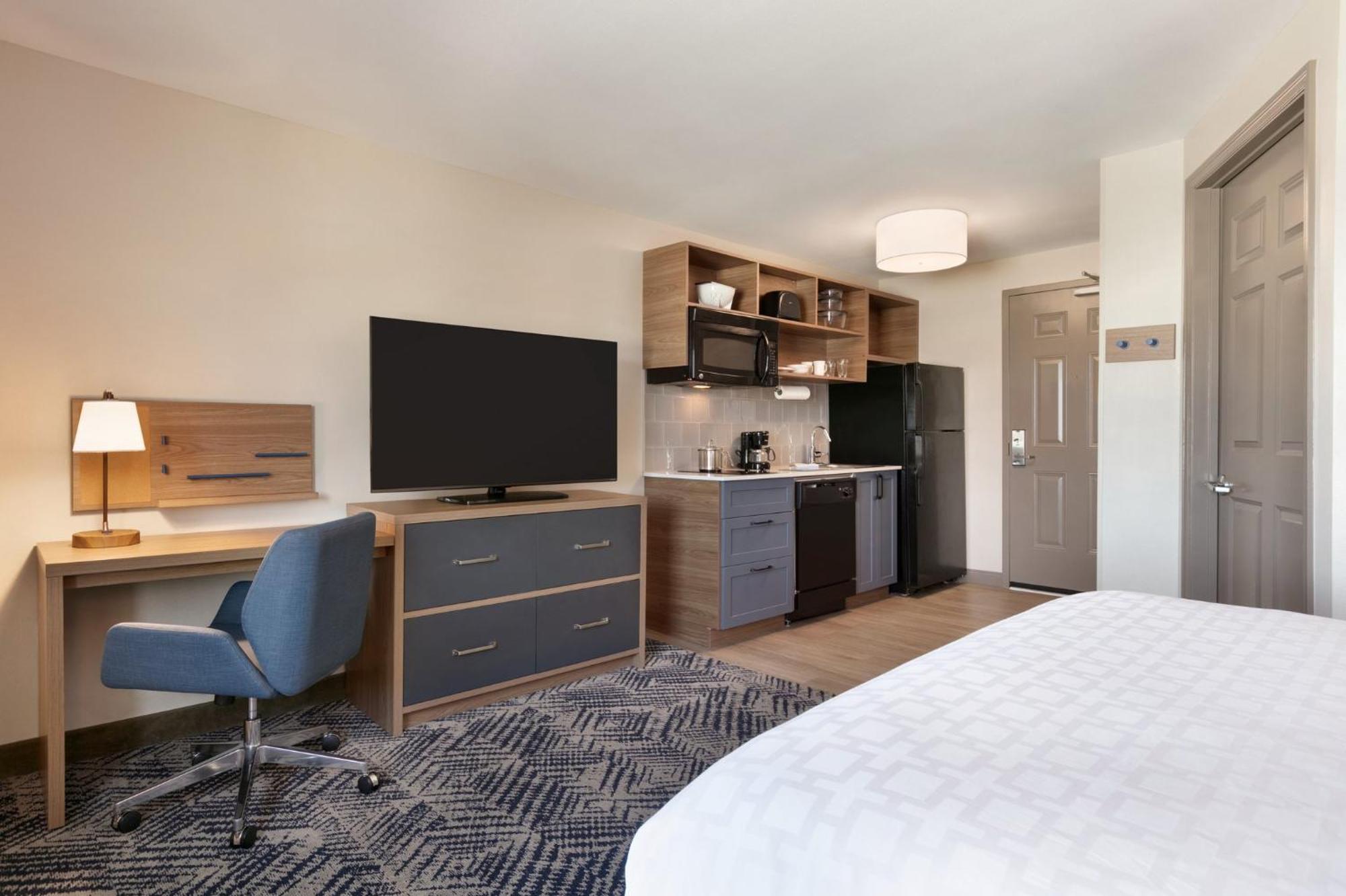 Candlewood Suites Kansas City Northeast By Ihg Exterior foto