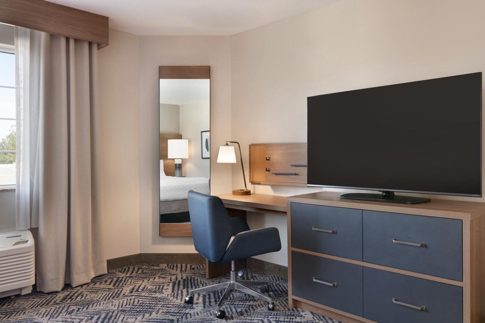 Candlewood Suites Kansas City Northeast By Ihg Exterior foto