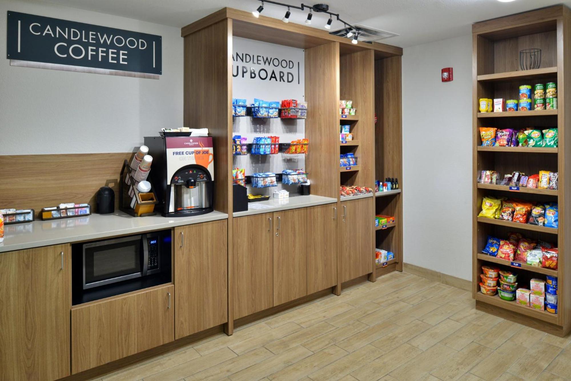 Candlewood Suites Kansas City Northeast By Ihg Exterior foto